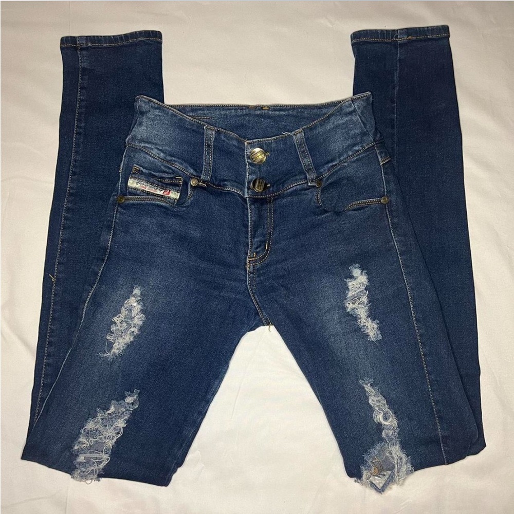 Authentic Y2K Dark Wash Low Rise Distressed Skinny Jeans
